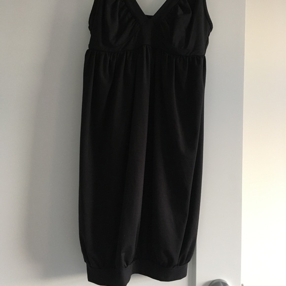 Little black dress - Picture 2 of 4